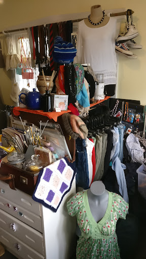 Hospice Pop-up Opshop