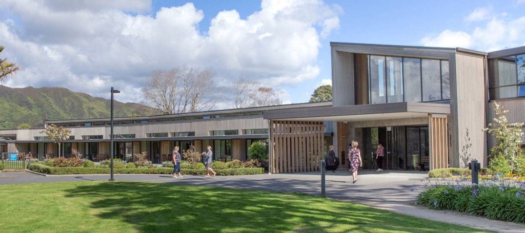 the best hospice shop in lower hutt